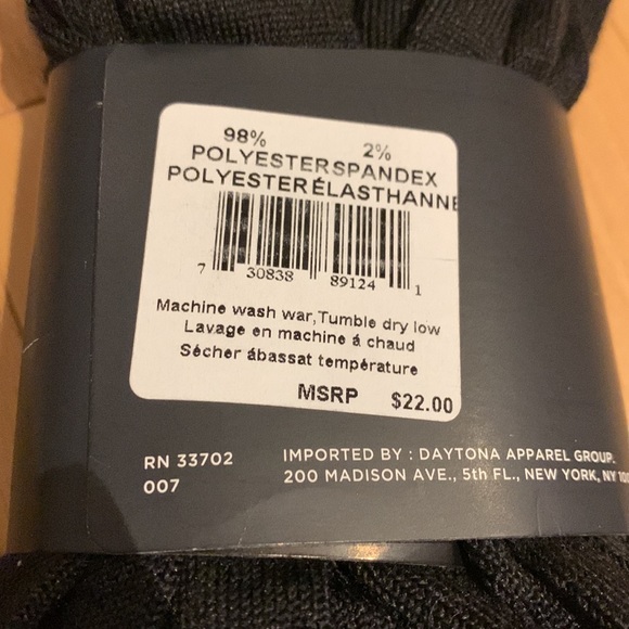 3 NWT Pack of Black Dress Socks - shoe size 4-10 / sock size 9-11 - Picture 4 of 7